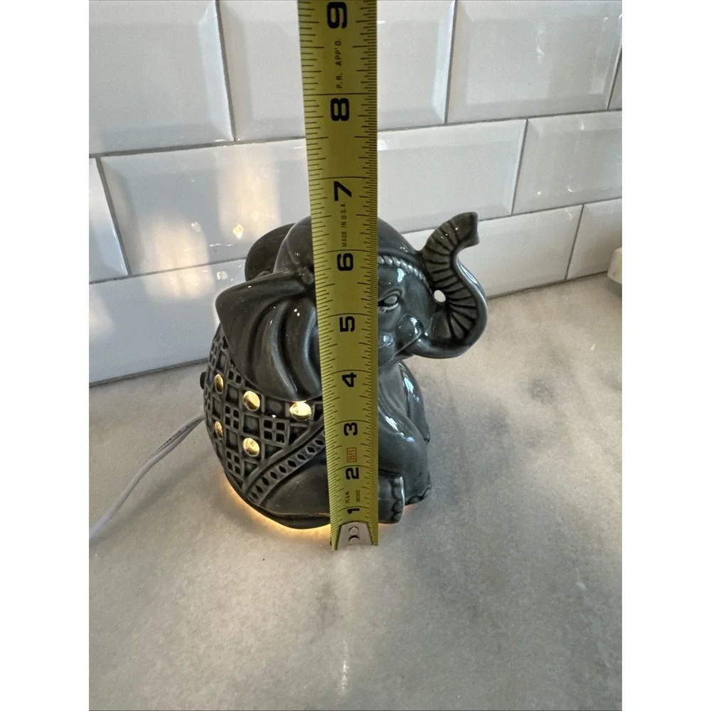 Better Homes And Gardens Grey Elephant Accent Light‎ Adorable